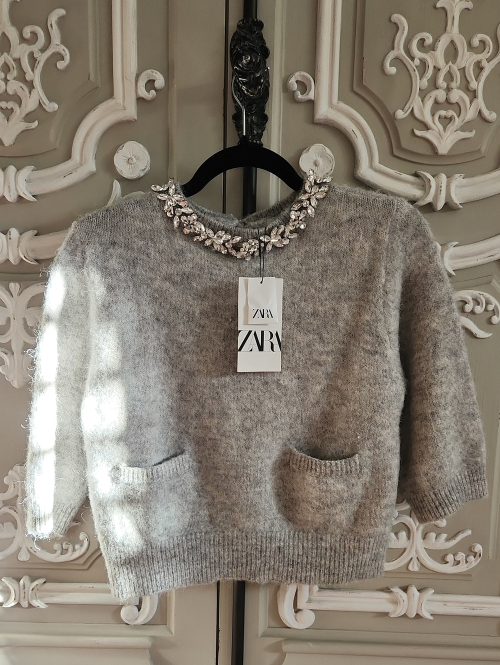 ZARA Light Gray Knit Jeweled Crewneck Sweater Size M BNWT